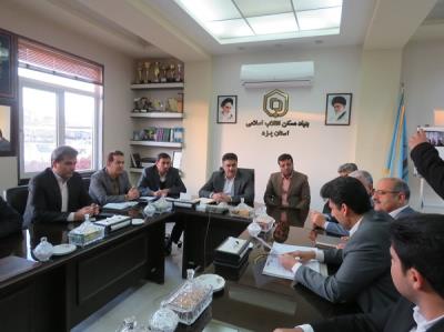 جلسه بررسی تفاهم نامه های فی مابین بنیاد مسکن و راه و شهرسازی در شهرستان مهریز